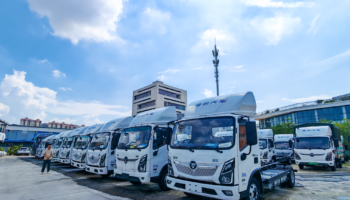 玉柴物流集團(tuán)融資租賃公司順利完成首批新能源輕卡免擔(dān)保融資租賃業(yè)務(wù)